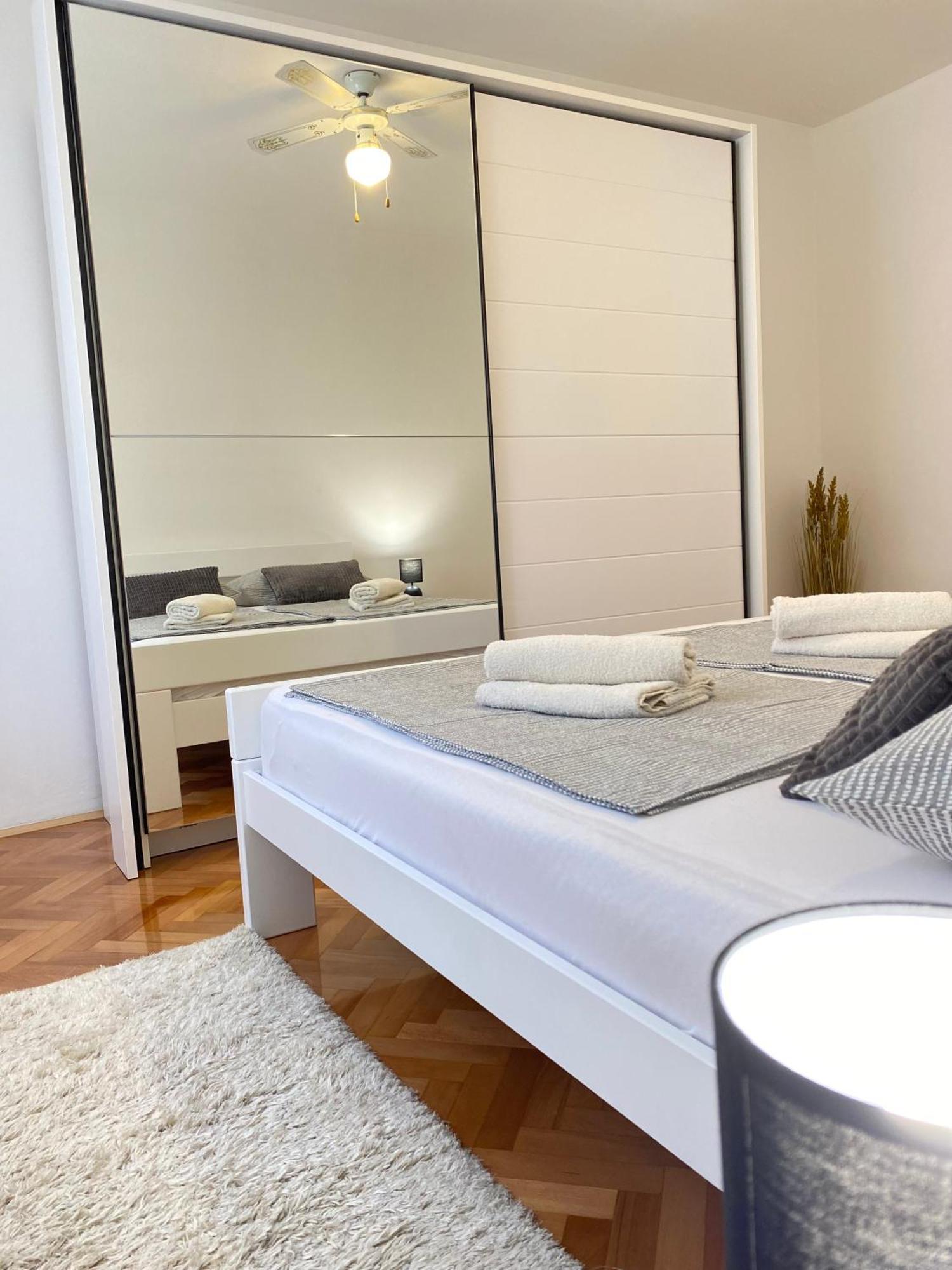 Charming Old Town Apartment Šibenik Dış mekan fotoğraf